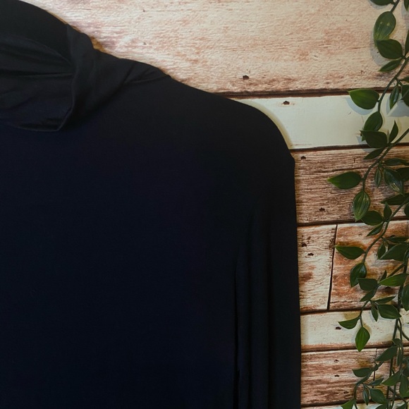 Free To Live Women’s Basic Fall Urban Mock Neck - Picture 4 of 8